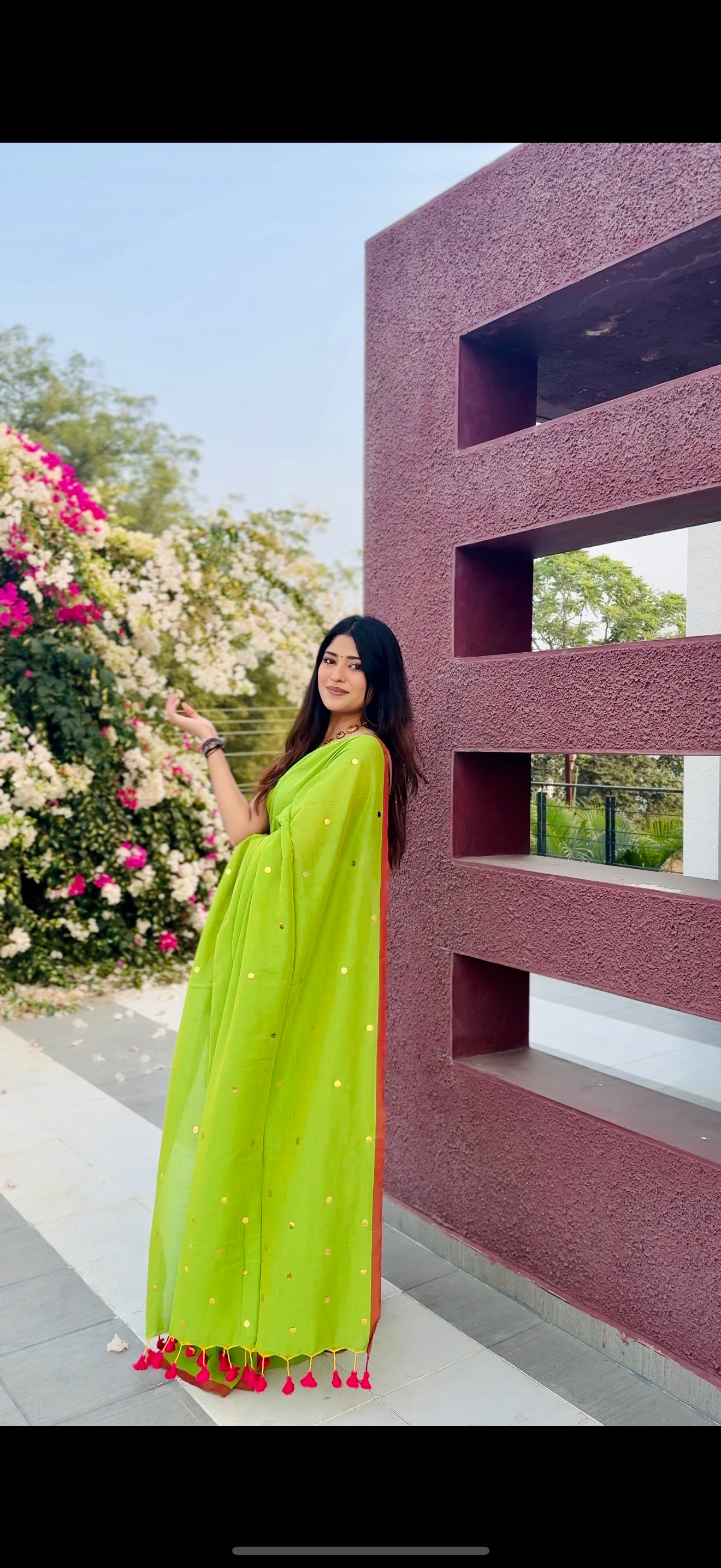 Rangdhaaga Neon Green with Red Border Sequence Cotton Saree